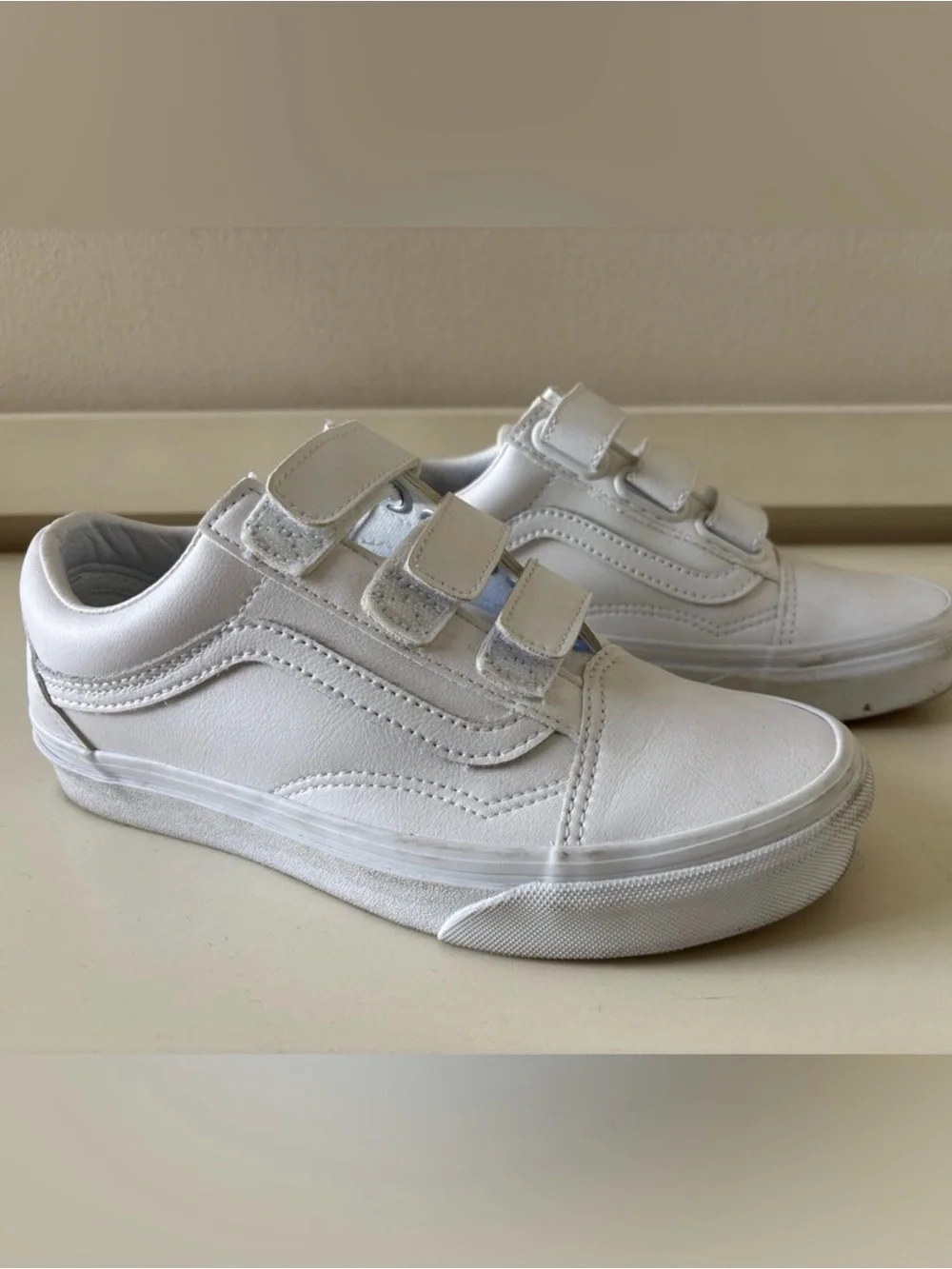 Vans Big Kid White Velcro Triple-Strap Sneakers
